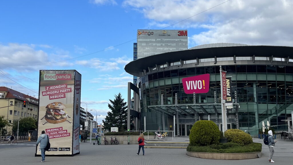 Hypercube pred OC Vivo